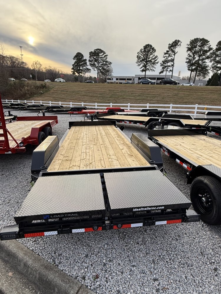 7X20 14K Load Trail Equipment w/ Max Ramps