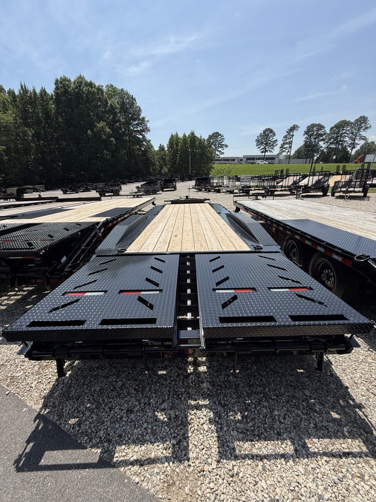 8.5X 24 22K Iron Bull Equipment w/Drive Over Fenders