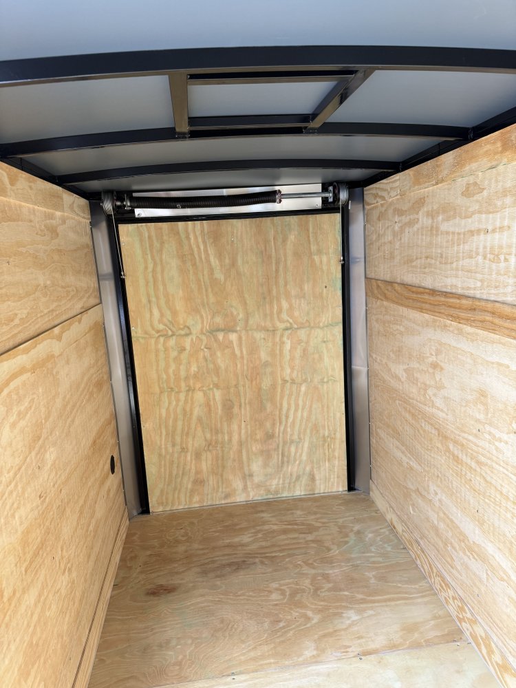 5X10 3K Arising Industries Enclosed Cargo w/ Extra Height and Blackout Package