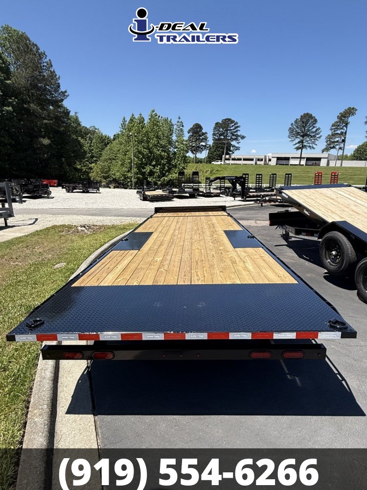 8.5X26 17.6K Sure Trac Heavy Duty Power Tilt Deckover