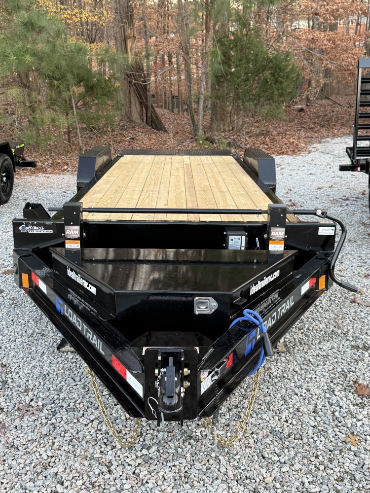 7X24 14K Load Trail Equipment w/Max Ramps & Toolbox
