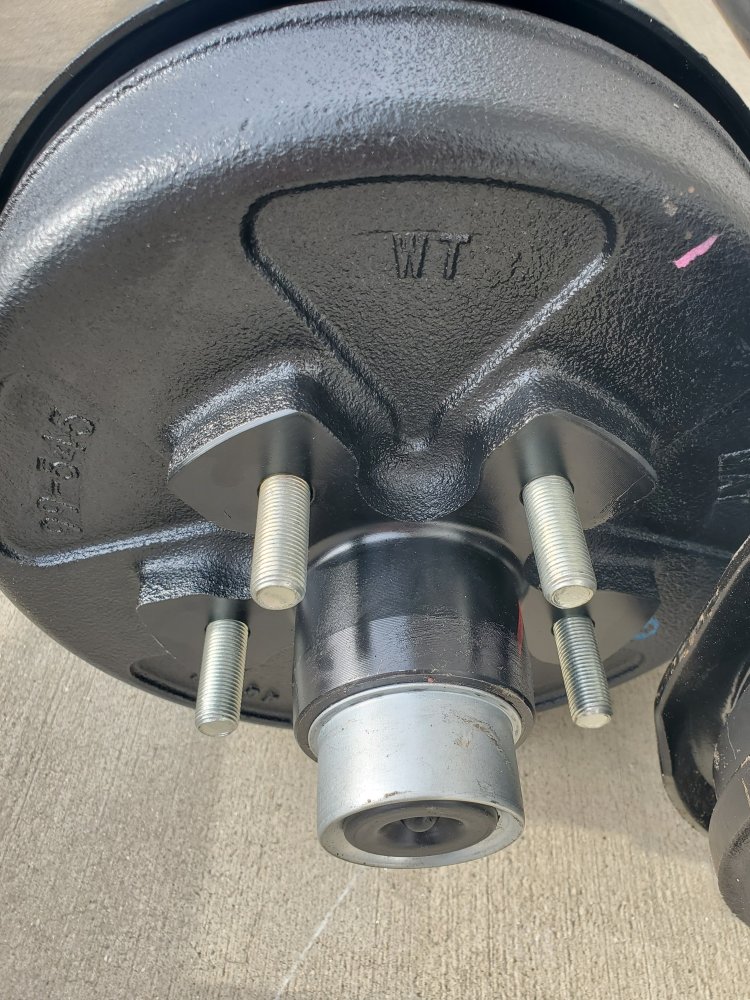 3.5K Brake Axle 89 Bare 4.5-6 Bolt Pattern Loose Saddles