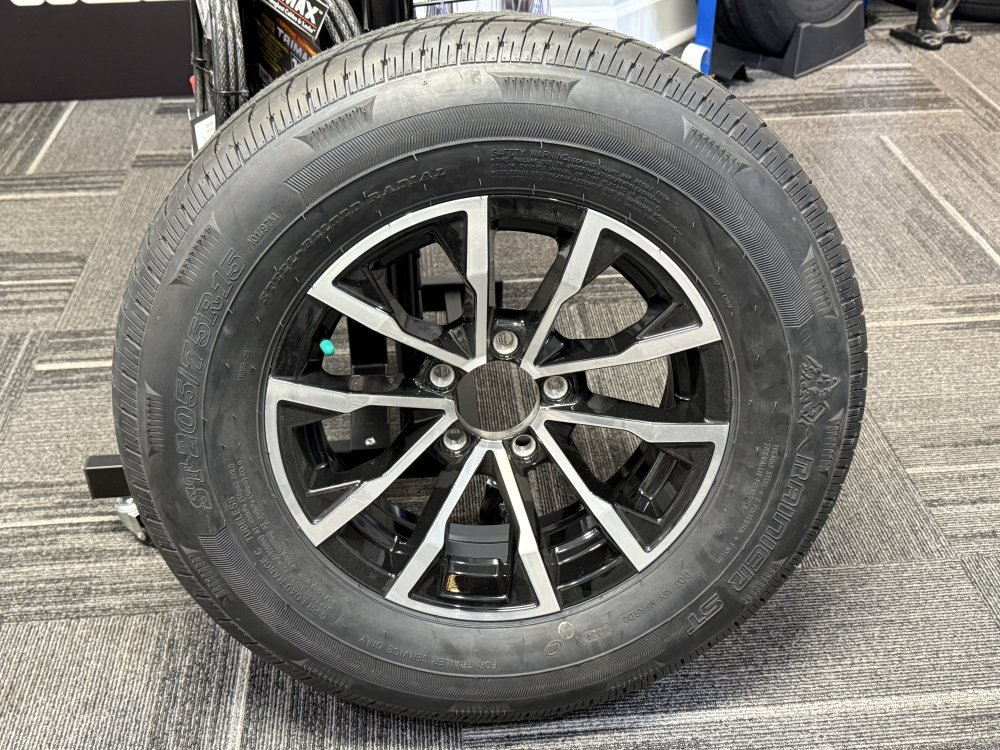 5 LUG SPARE EDGE BLACK ALUMINUM