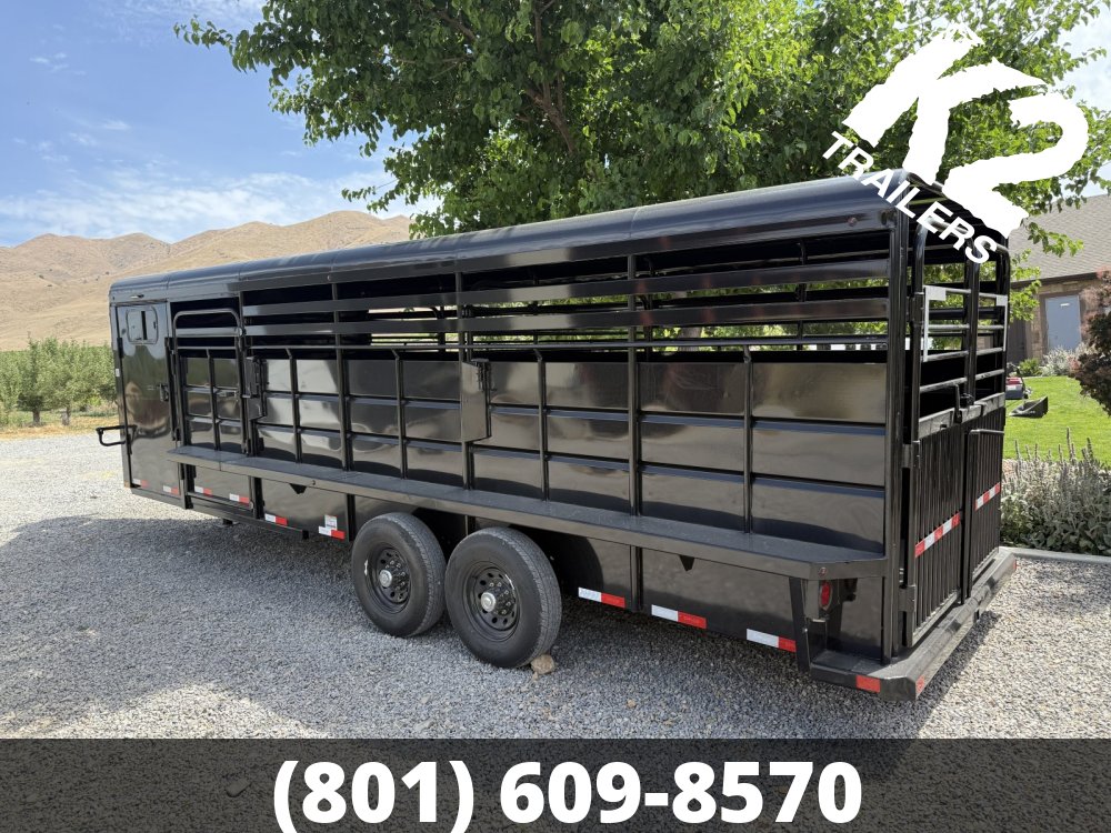 Delco 20 Ft Gooseneck Livestock Trailer