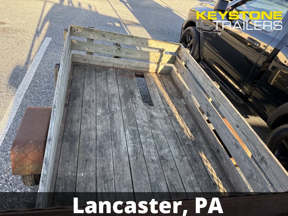 2003 Burkholder -  - Black - 5x8 - 2,000#