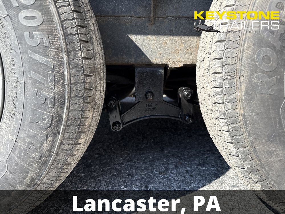 2008 Mustang - - Black - 5x10 - 7,000#