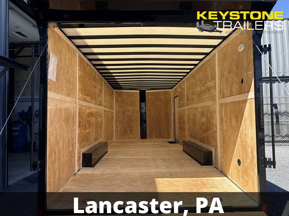 2027 Homesteader - 820IH - Black - 8.5'x20' - 9,950#