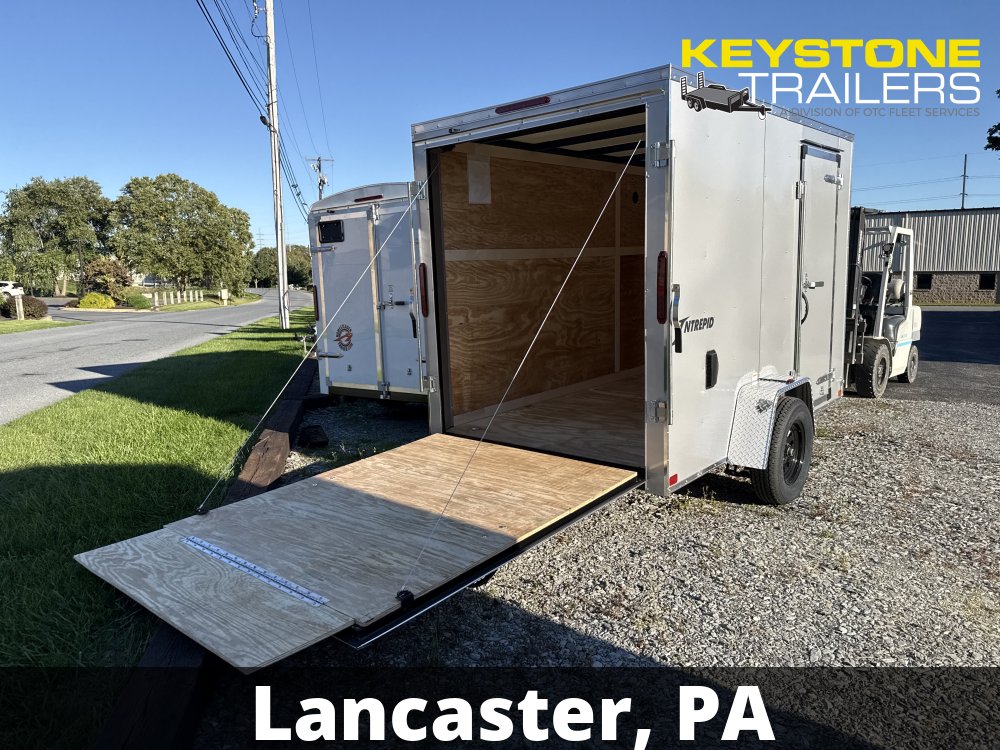 2027 Homesteader - 610IS - Silver Mist - 6'x10' - 2,990#