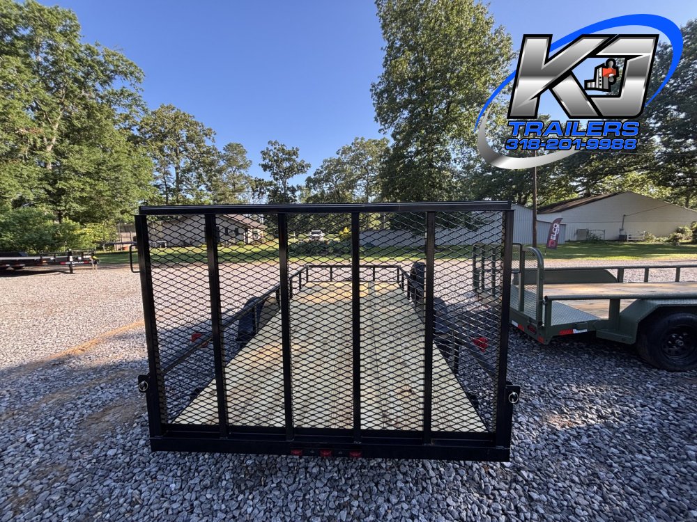 77'x12' Stagecoach Utility