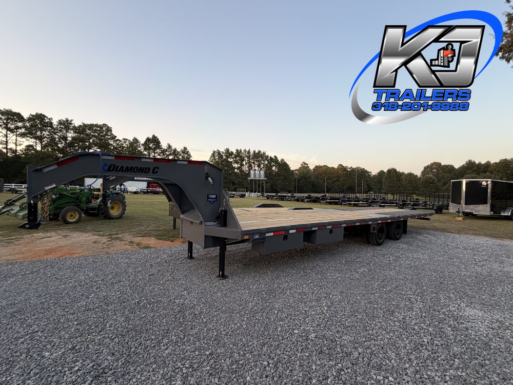 102"x32' Diamond C DeckoverGray