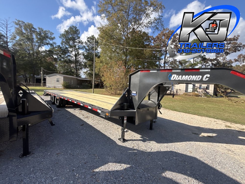 102"x30" Diamond C Gooseneck MAX RAMPS FMAX212