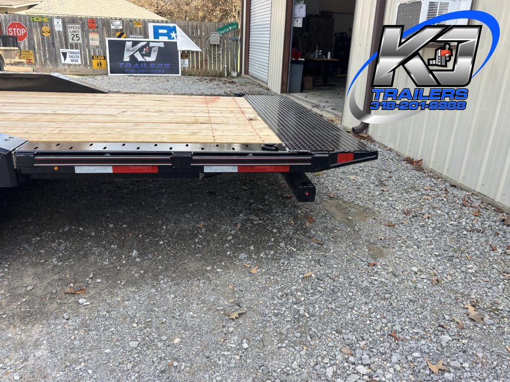 102"x22' Diamond C EquipmentTilt