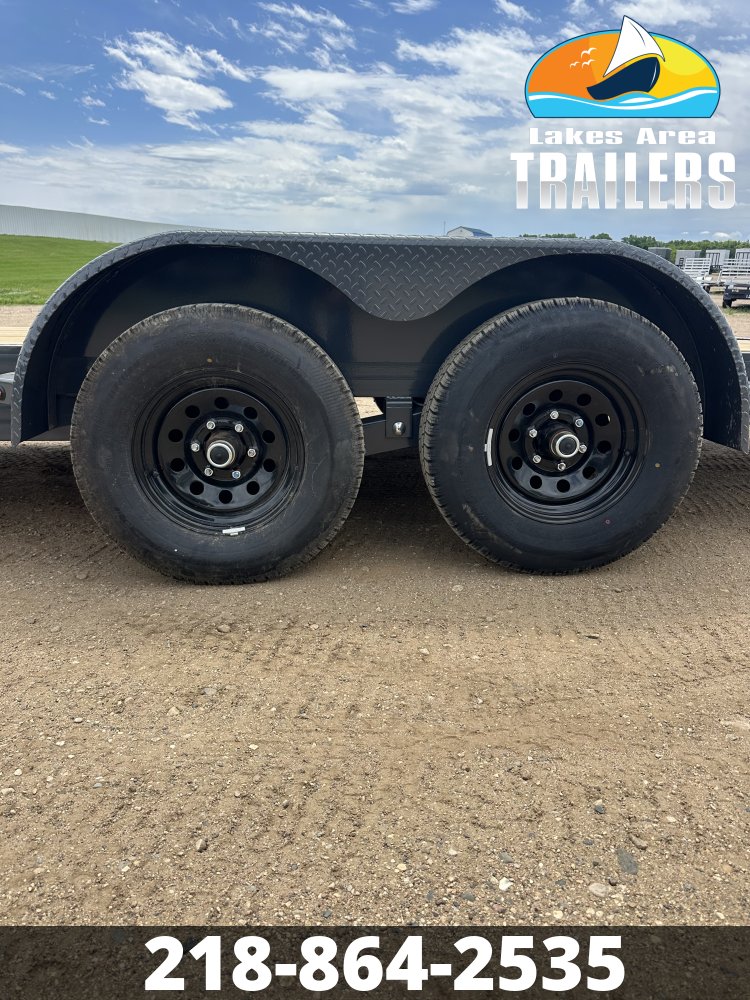 2026 LAMAR 83X20 10K CARHAULER TRAILER