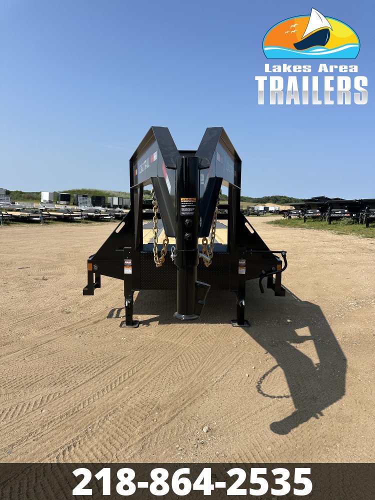 2027 LOAD TRAIL 102X30 25,900K LOW-PRO GOOSENECK TRAILER