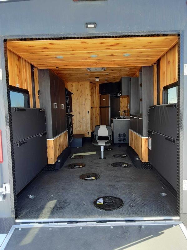 2023 TEAM LODGE GRAND LODGE WIDE FISH HOUSE