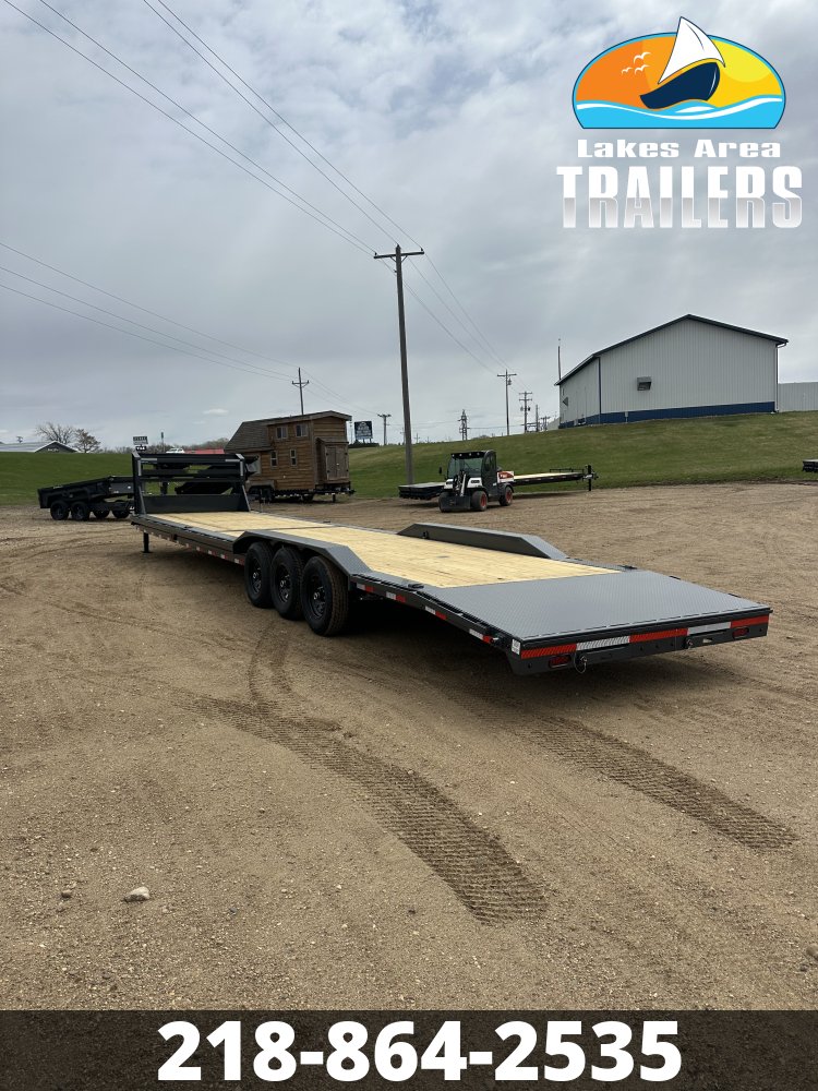 2026 LAMAR 102X40 21K GOOSENECK EQUIPMENT TRAILER