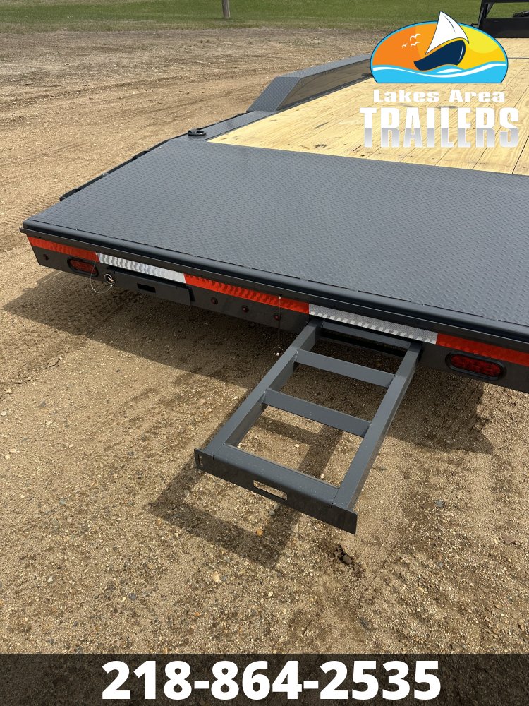 2026 LAMAR 102X40 21K GOOSENECK EQUIPMENT TRAILER