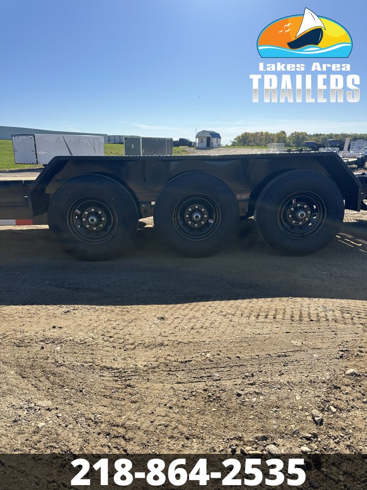 2027 LOAD TRAIL 83X24 21K EQUIPMENT TRAILER