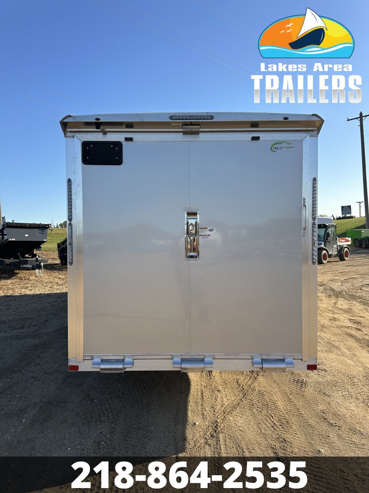2027 NEO 7.5X27 NASX SILVER ALUMINUM ENCLOSED SNOWMOBILE TRAILER