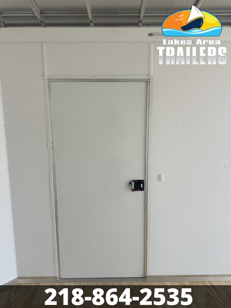 2027 NEO 8.5X20 NAUX SILVER ALUMINUM ENCLOSED TRAILER