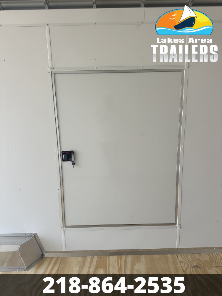 2027 NEO 8.5X20 NAUX SILVER ALUMINUM ENCLOSED TRAILER