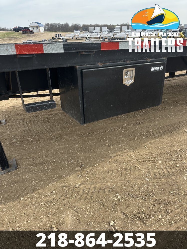 2023 TEXAS PRIDE 102X40 GOOSENECK TRAILER