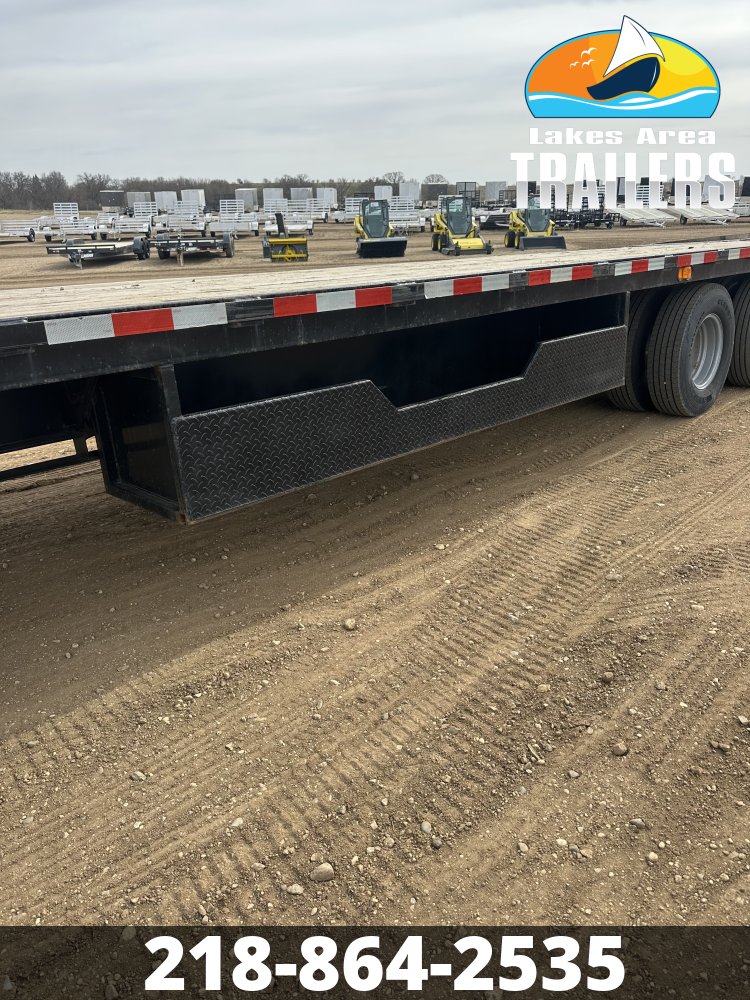 2023 TEXAS PRIDE 102X40 GOOSENECK TRAILER