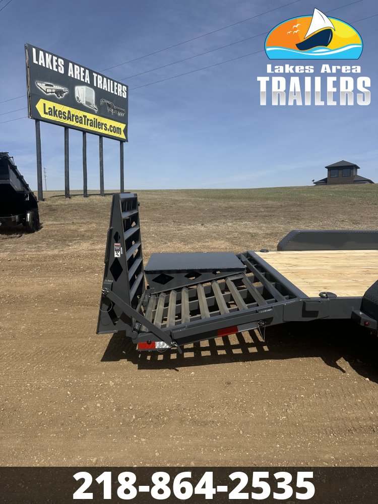 2026 LAMAR 83X22 EQUIPMENT TRAILER