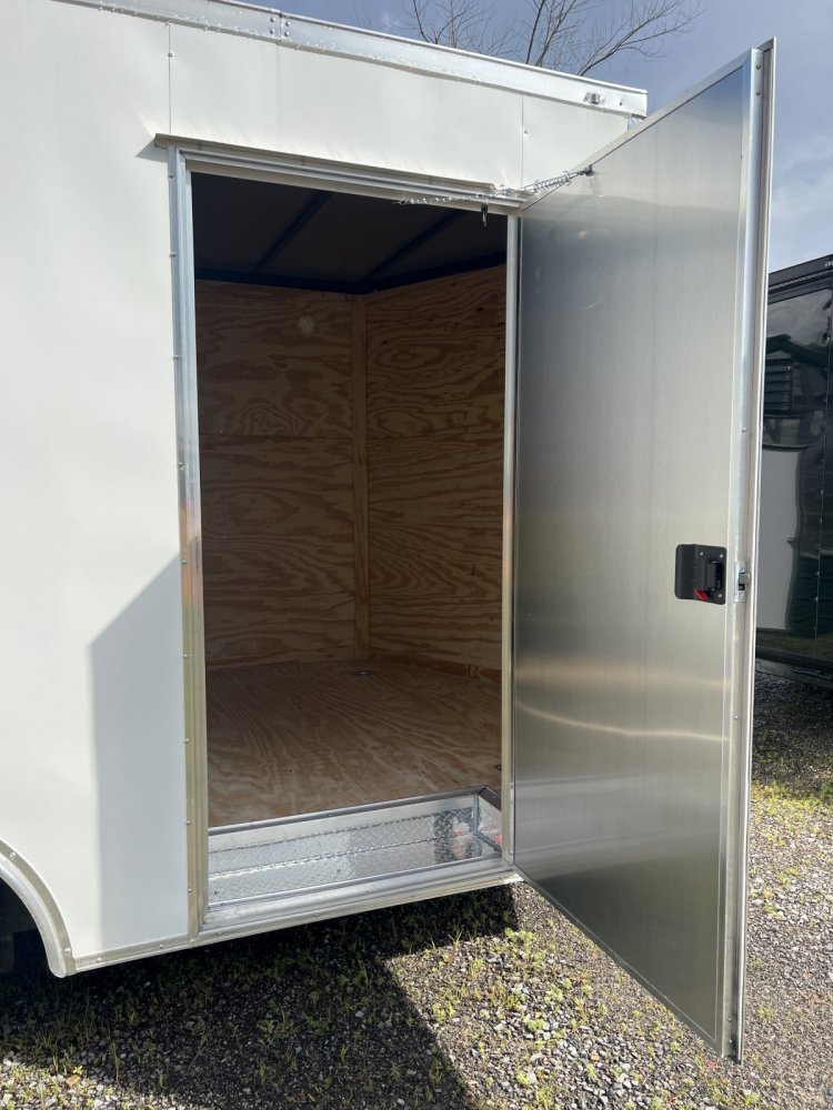 8.5x14 QUALITY CARGO Enclosed Cargo