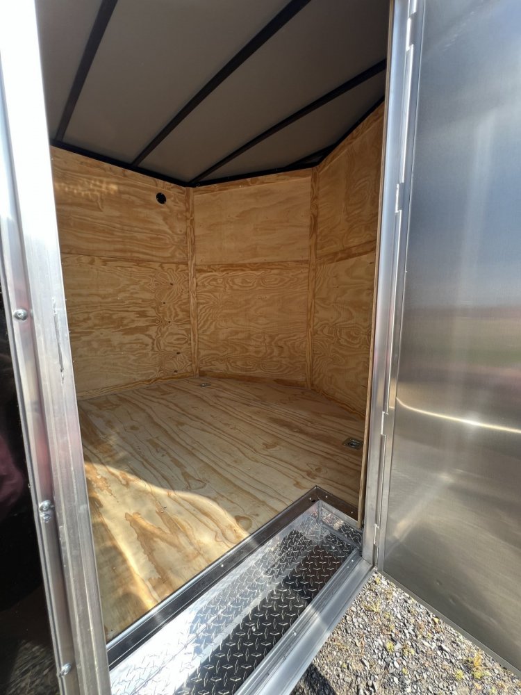 8.5x16 QUALITY CARGO Enclosed Cargo