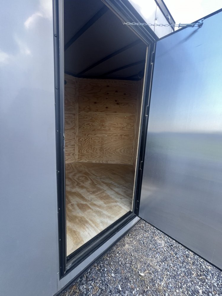 7x18 QUALITY CARGO Enclosed Cargo