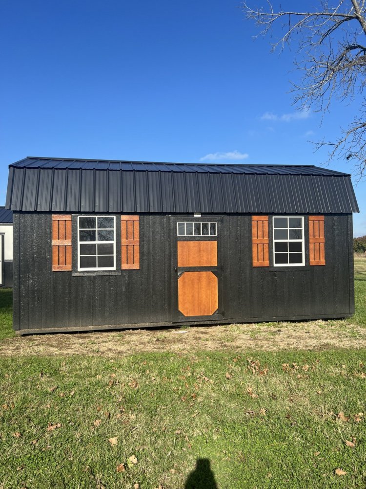 10 x 20 Pro Lofted Barn