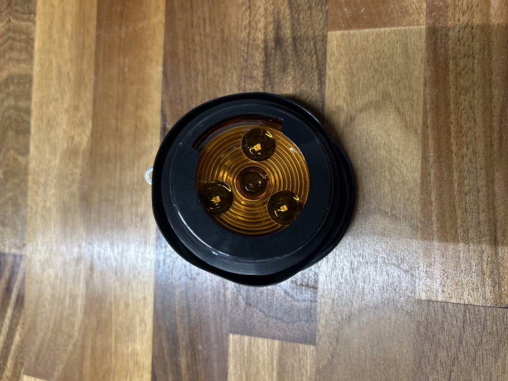 2 IN ROUND AMBER LIGHT LED