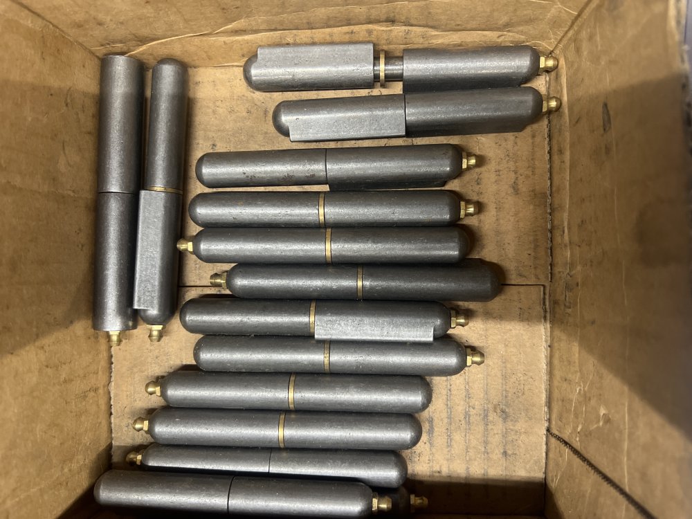 Weld on gate hinge 4-3/4" Long - 3/8" Pin Diameter