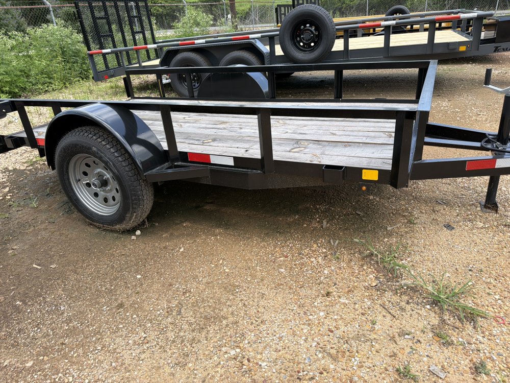 5'x10' ... Utility