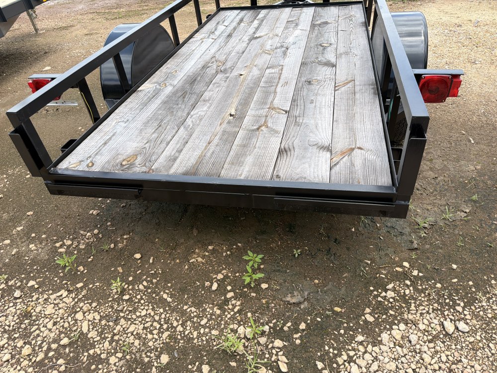 5'x10' ... Utility