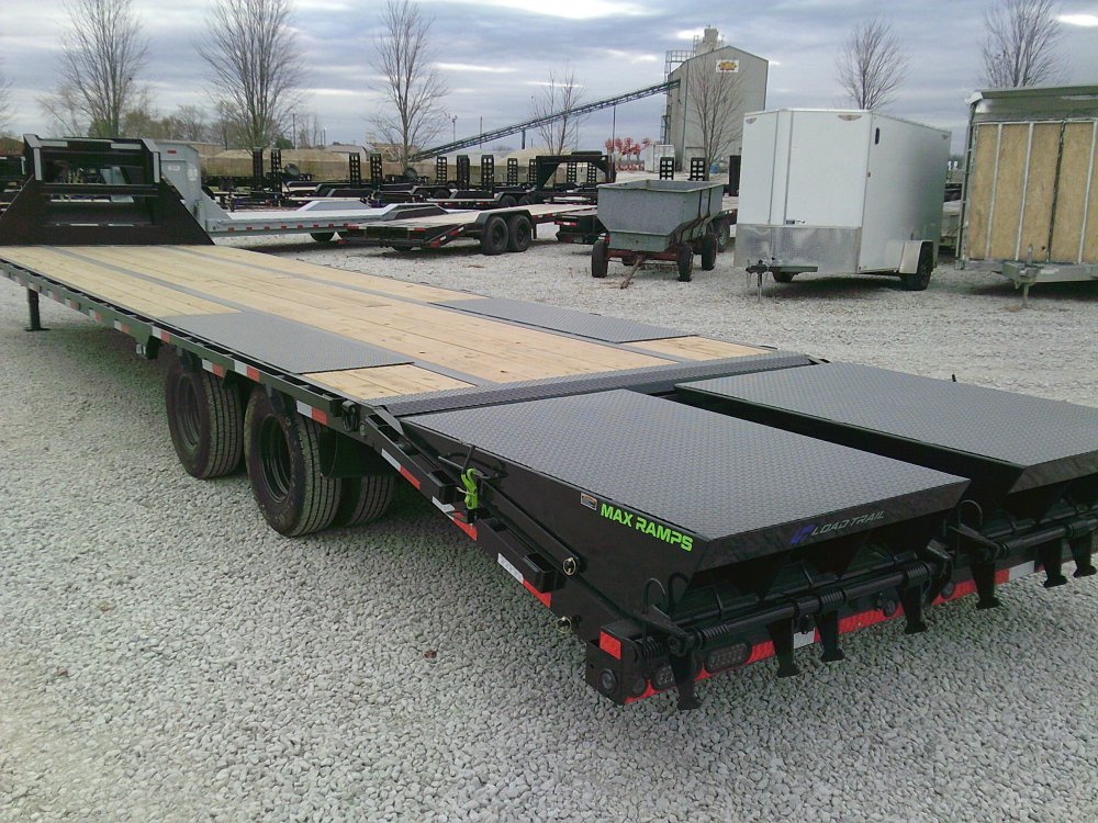 102" x 34' Tandem Low-Pro Gooseneck