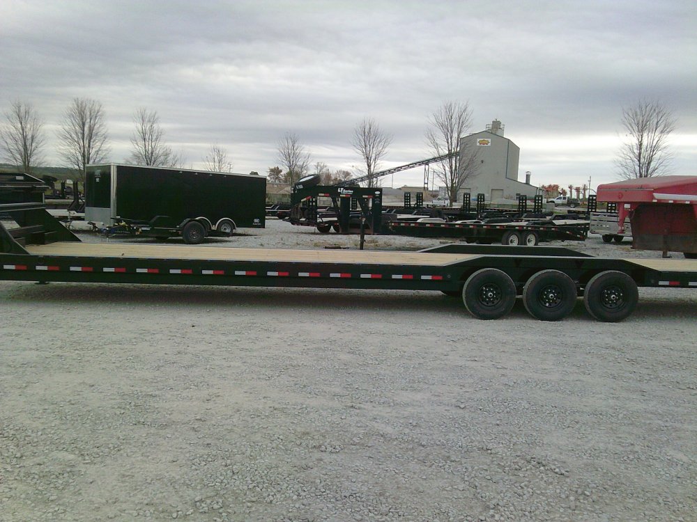 102" x 40' Triple Gooseneck Carhauler