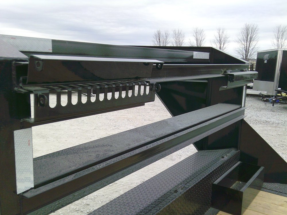 102" x 40' Triple Gooseneck Carhauler