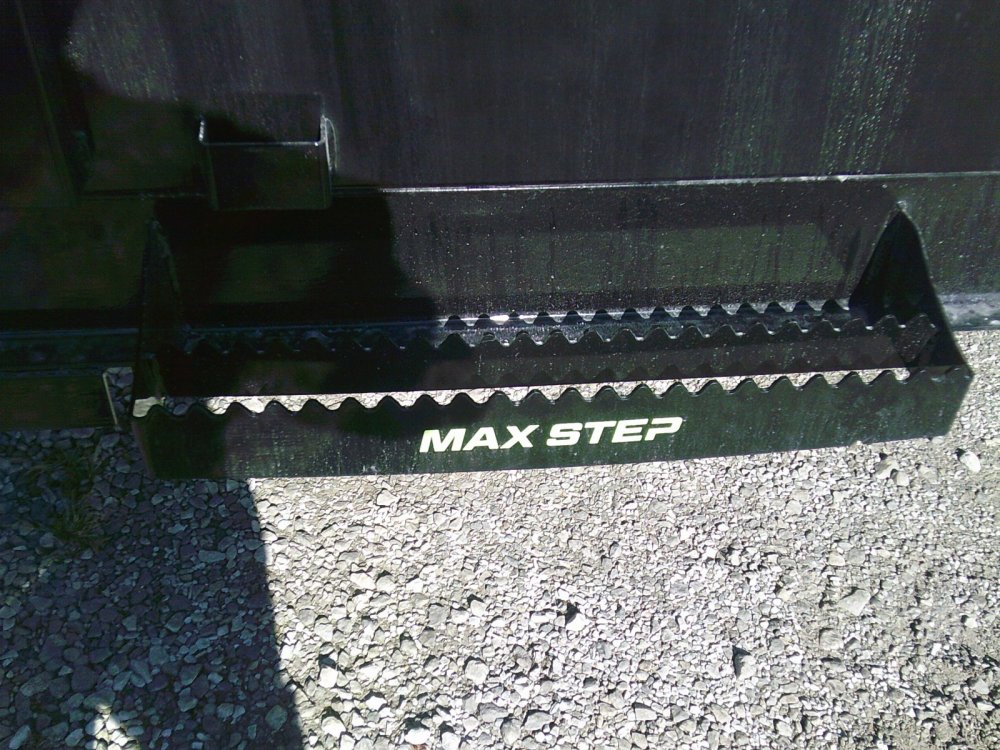 83" x 16' Tandem Axle Gooseneck Low-Pro Dump -14K