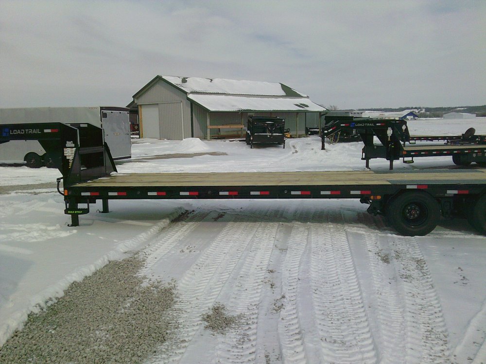 102" x 32' Tandem Low-Pro Gooseneck