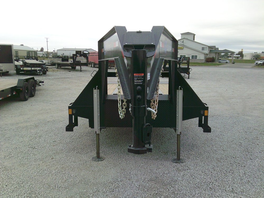 102" x 32' Tandem Low-Pro Gooseneck w/Hyd. Dove