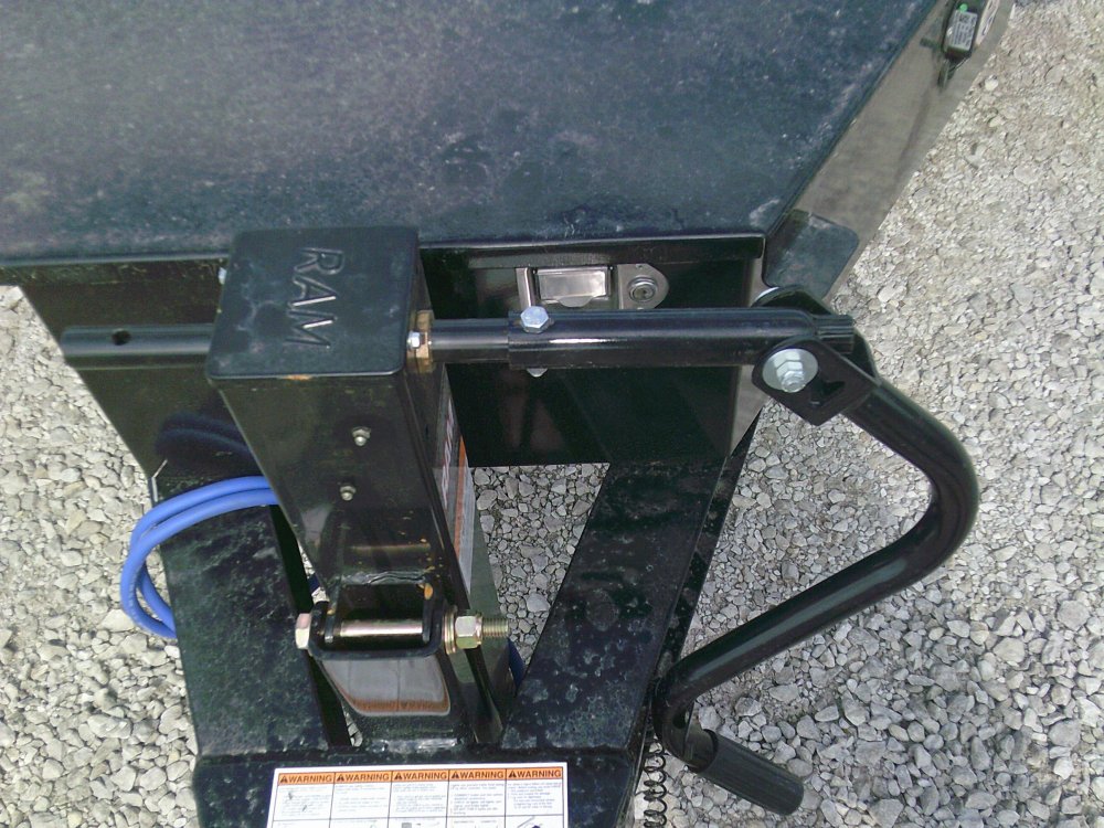 83" x 22' Tandem Axle Rapid Loader Tilt Deck