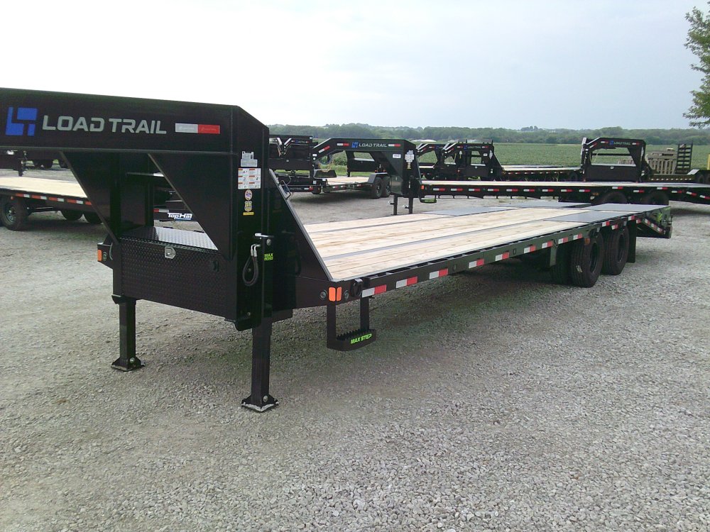 102" x 32' Tandem Low-Pro Gooseneck 25.9K