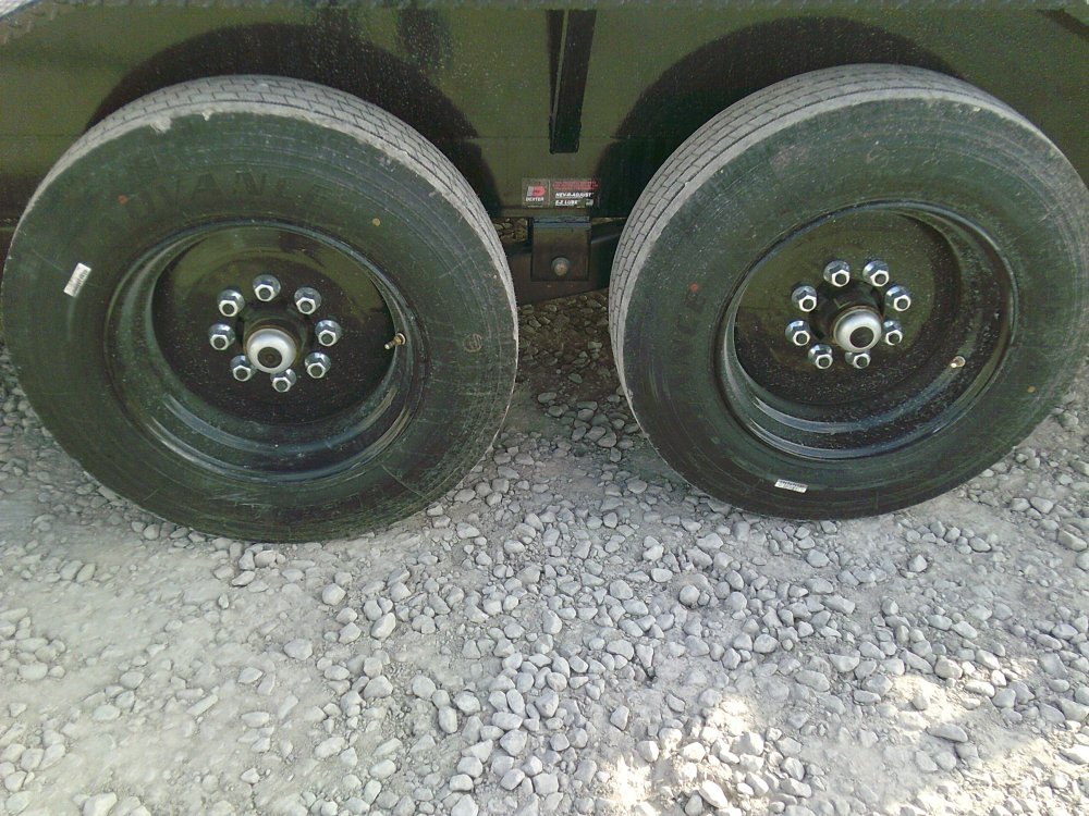 83" x 20' Tandem Axle Carhauler