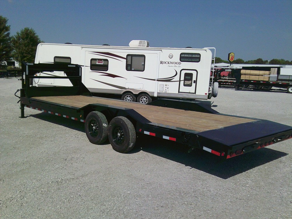 102" x 26' Tandem Gooseneck Carhauler 14K