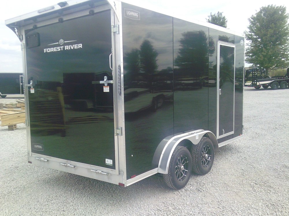 7.5X14 ENCLOSED LIGHTNING