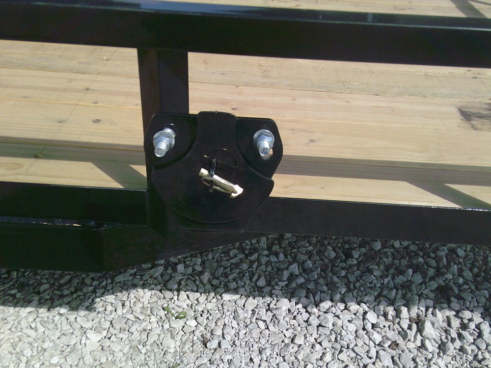 83" x 14' Tandem Axle Utility (2" x 3" Angle Frame) -7K