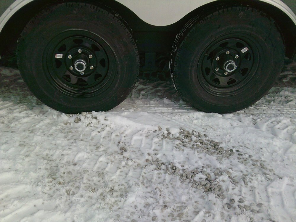 8.5X24 Flat Top Enclosed Trailer 9900K