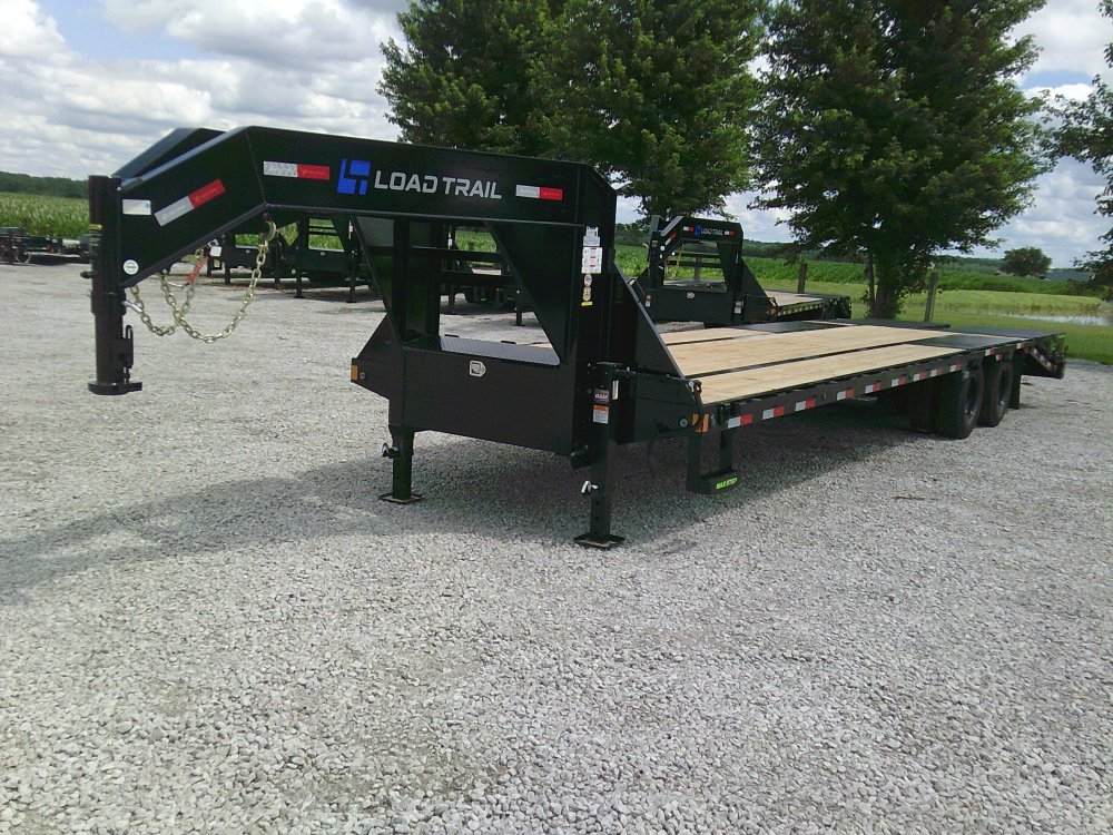 102" x 32' Tandem Low-Pro Gooseneck